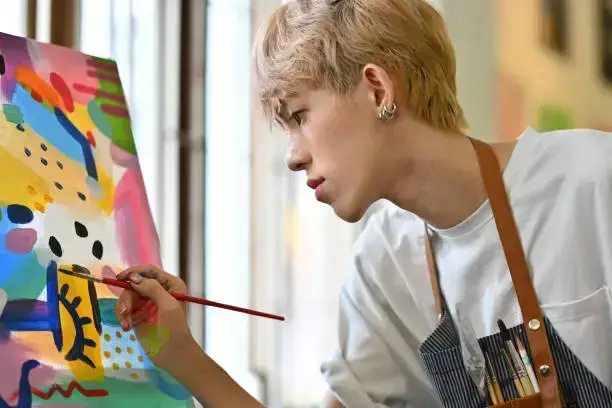 Creative Therapy for Teens play therapy play therapist child therapist teenage therapist creative arts therapist school support nw north west london luton dunstable central bedfordshire adolescents